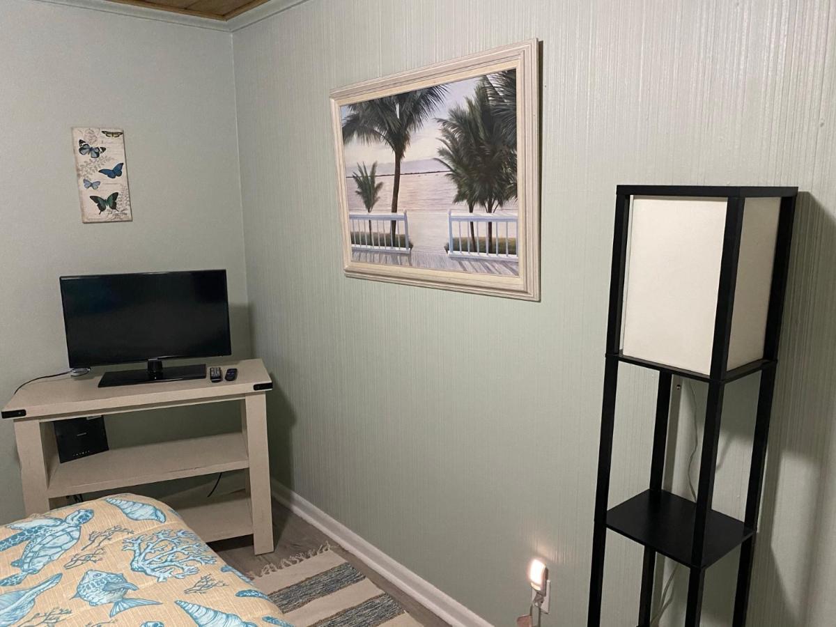 3 Bedroom House Fenced Backyard Private Patio Areas Grill Firepit Plenty Parking! Quick Access 10 Min To Beach Airport Delray West Palm Lake Worth Beach Zewnętrze zdjęcie