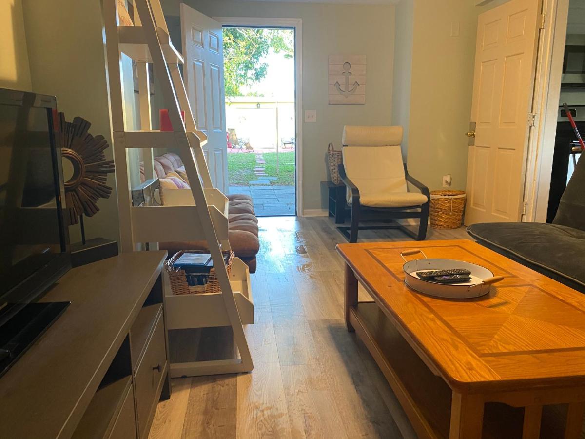3 Bedroom House Fenced Backyard Private Patio Areas Grill Firepit Plenty Parking! Quick Access 10 Min To Beach Airport Delray West Palm Lake Worth Beach Zewnętrze zdjęcie