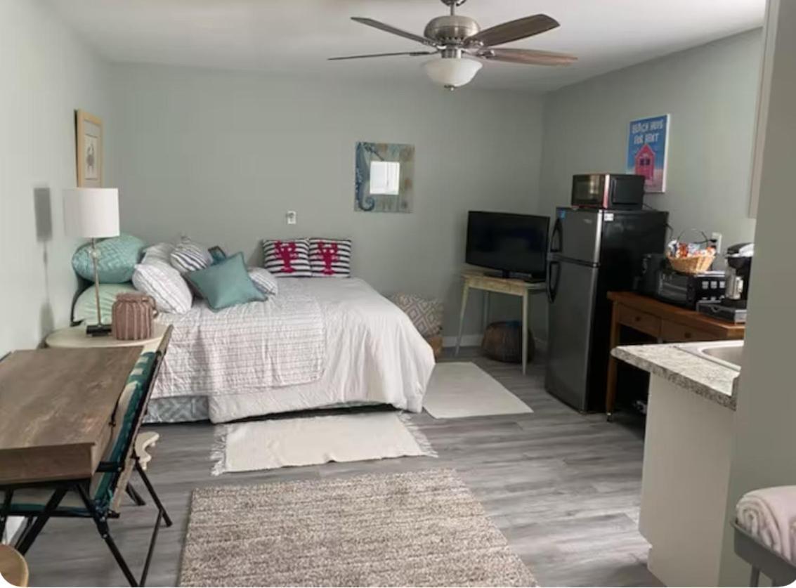 3 Bedroom House Fenced Backyard Private Patio Areas Grill Firepit Plenty Parking! Quick Access 10 Min To Beach Airport Delray West Palm Lake Worth Beach Zewnętrze zdjęcie