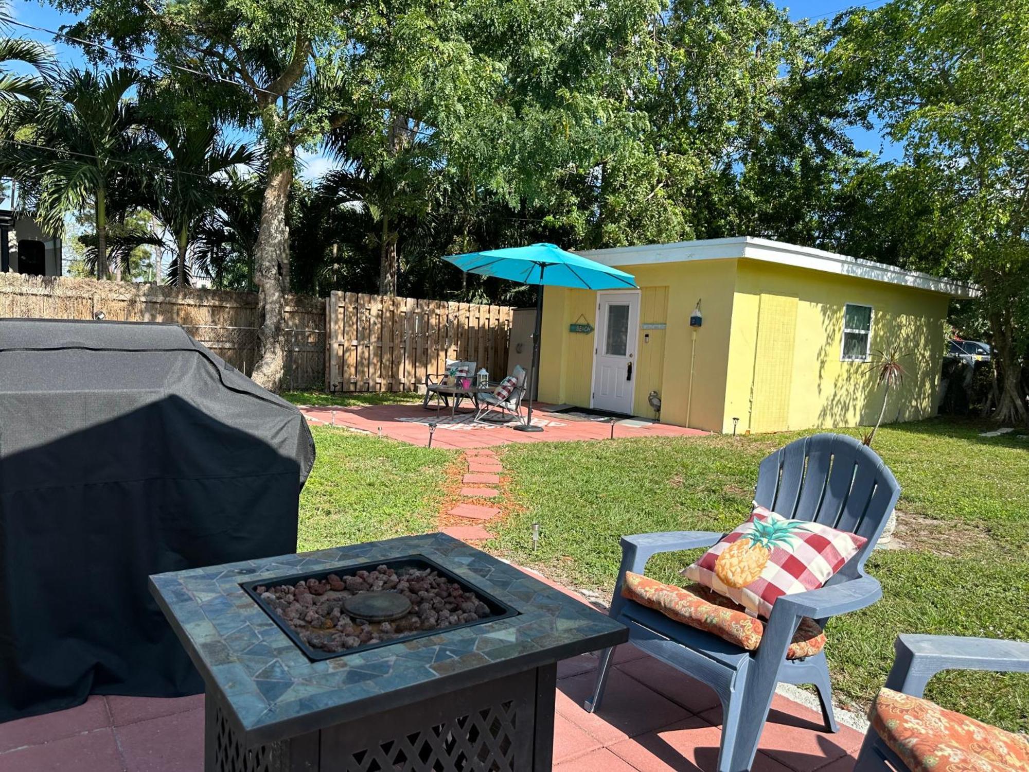3 Bedroom House Fenced Backyard Private Patio Areas Grill Firepit Plenty Parking! Quick Access 10 Min To Beach Airport Delray West Palm Lake Worth Beach Zewnętrze zdjęcie
